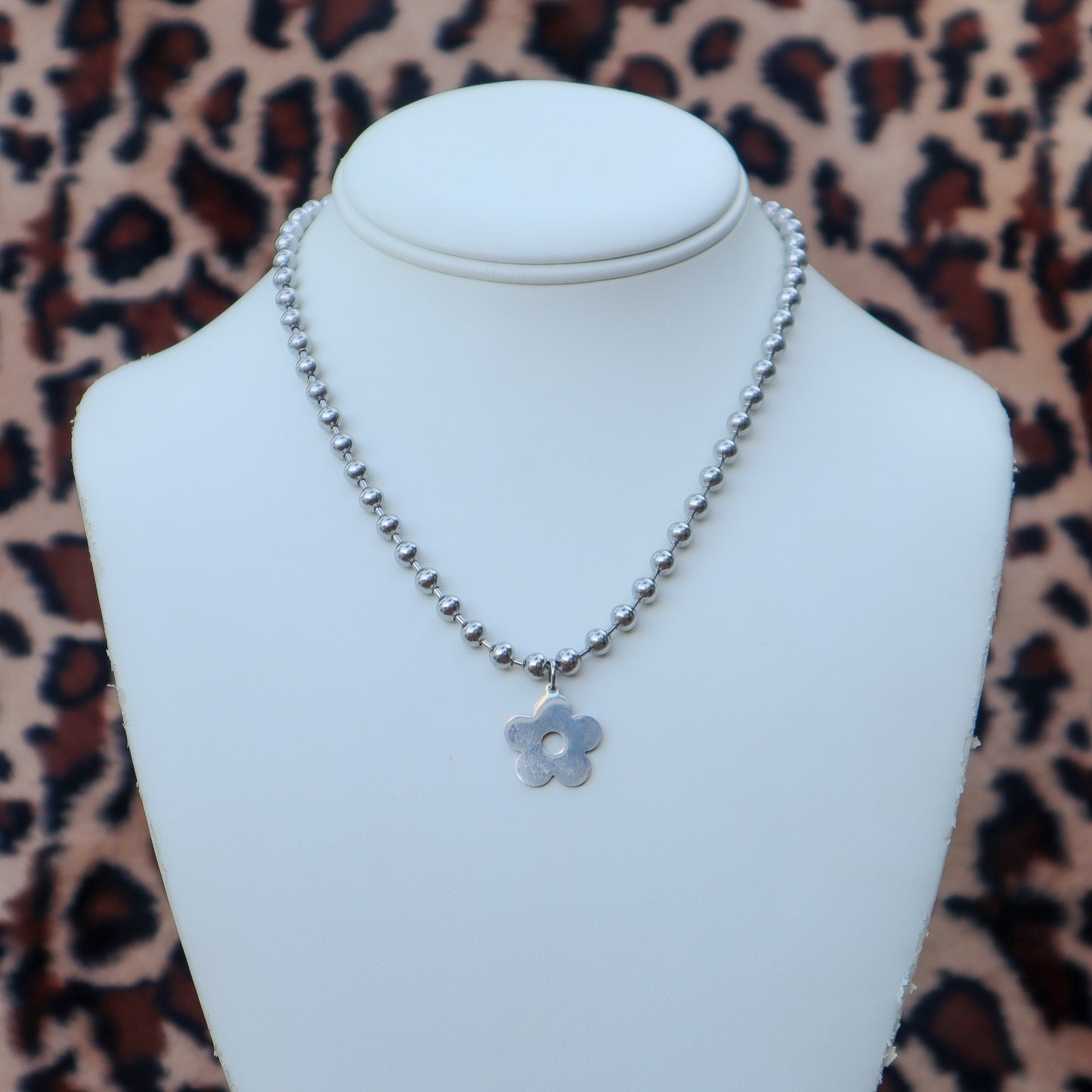 La Flor Ball Chain
