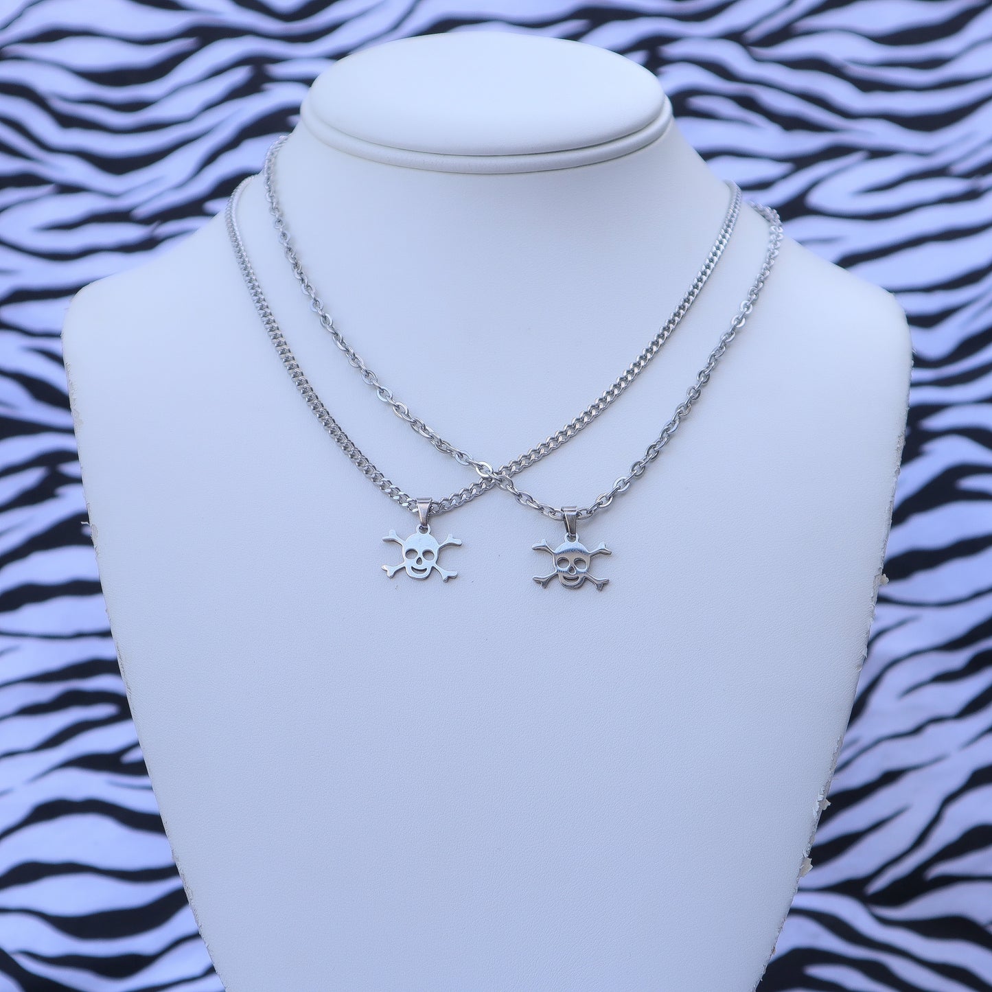 Crossbones Chain
