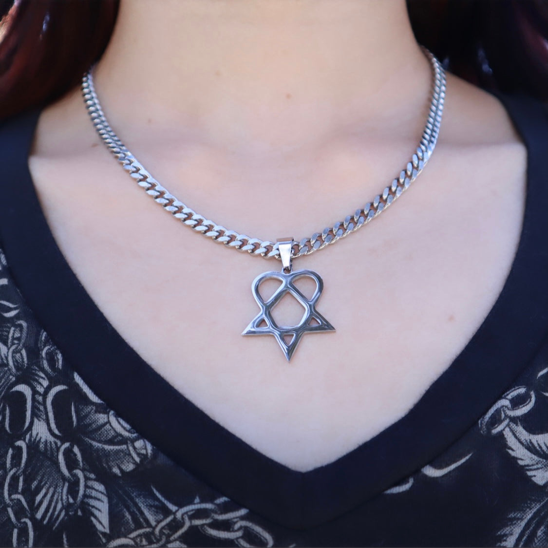 Heartagram Chain