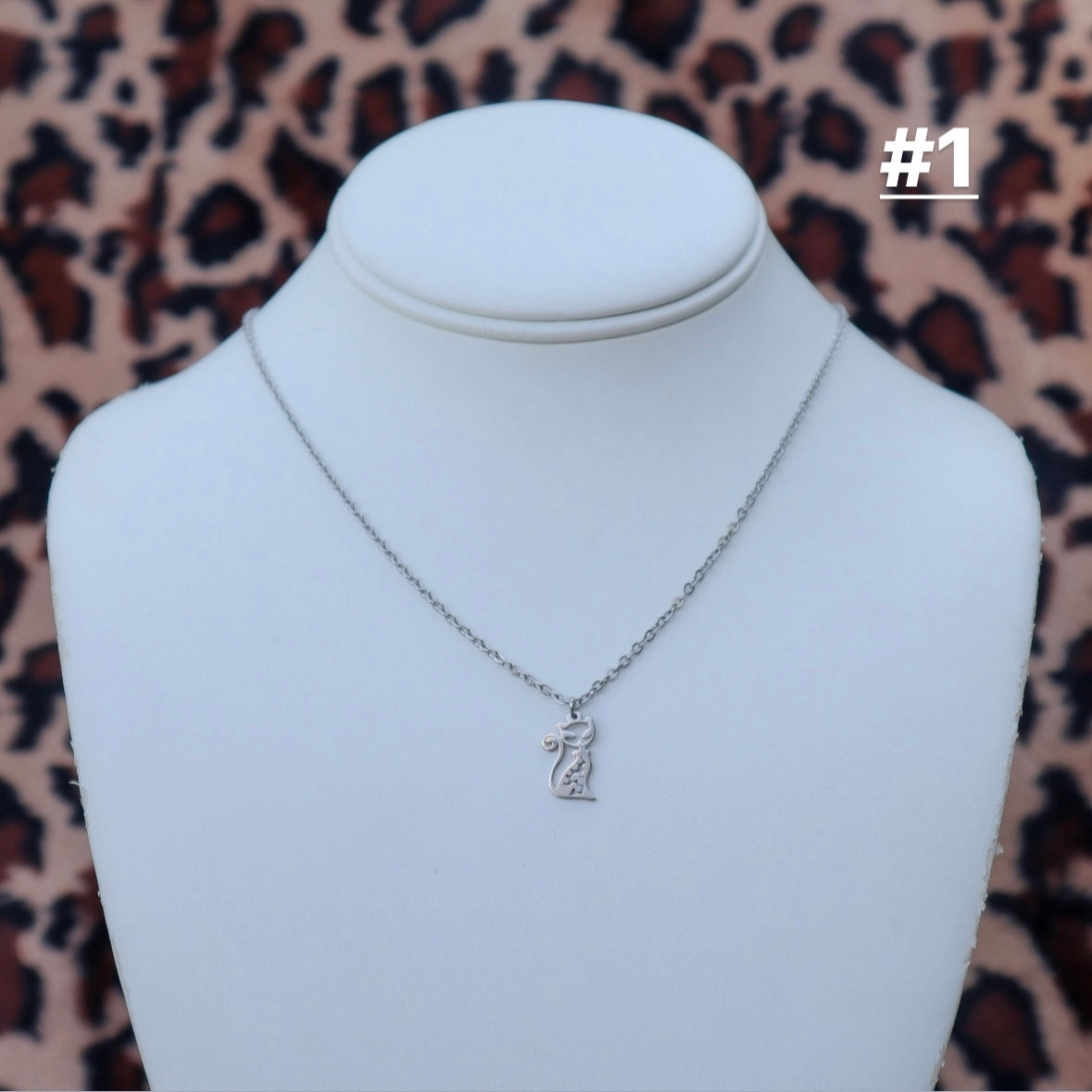 Kitty Necklace