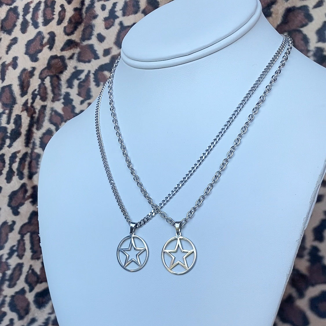 Pentagram Chain